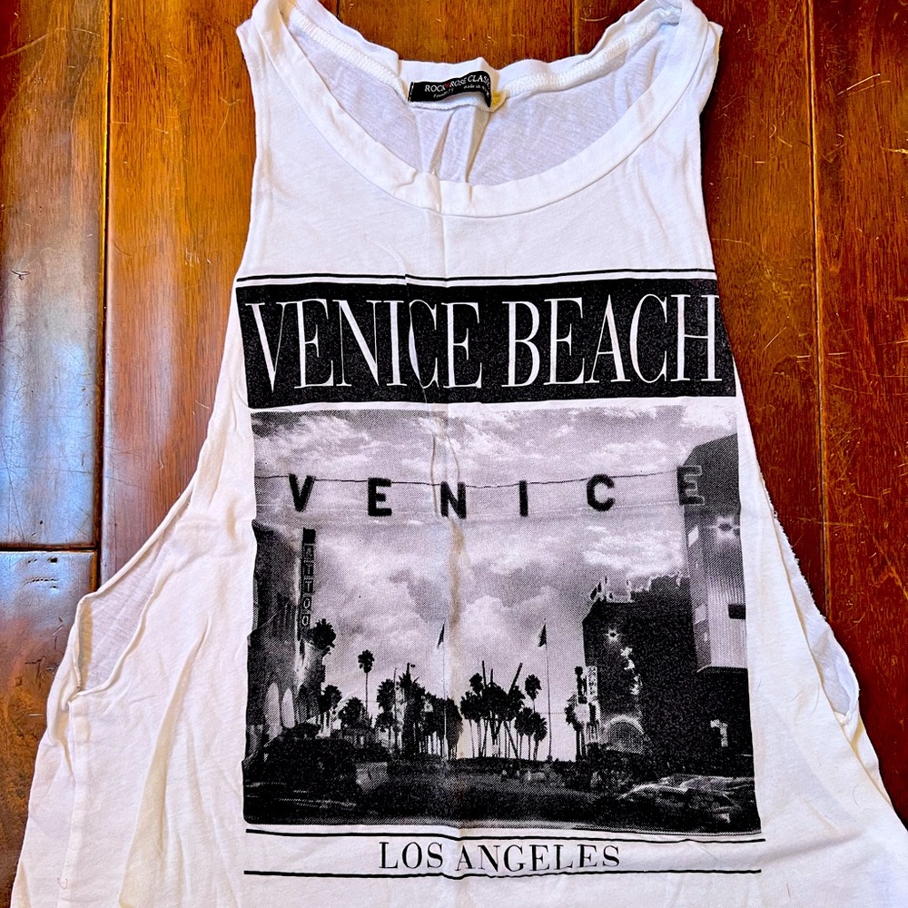 Venice LA muscle Tee. Very cute to wear with a bralette under. Well kept